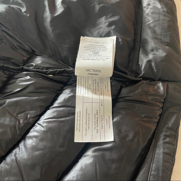 SOLD! ARCTERYX Cerium Lightweight down feather hoody jacket waterproof womens M - Picture 14 of 15